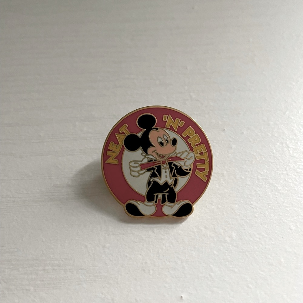 Mickey Mouse Neat N’ Pretty Disney Trading Pin